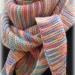Como tricotar um lenço bonito com agulhas de tricô